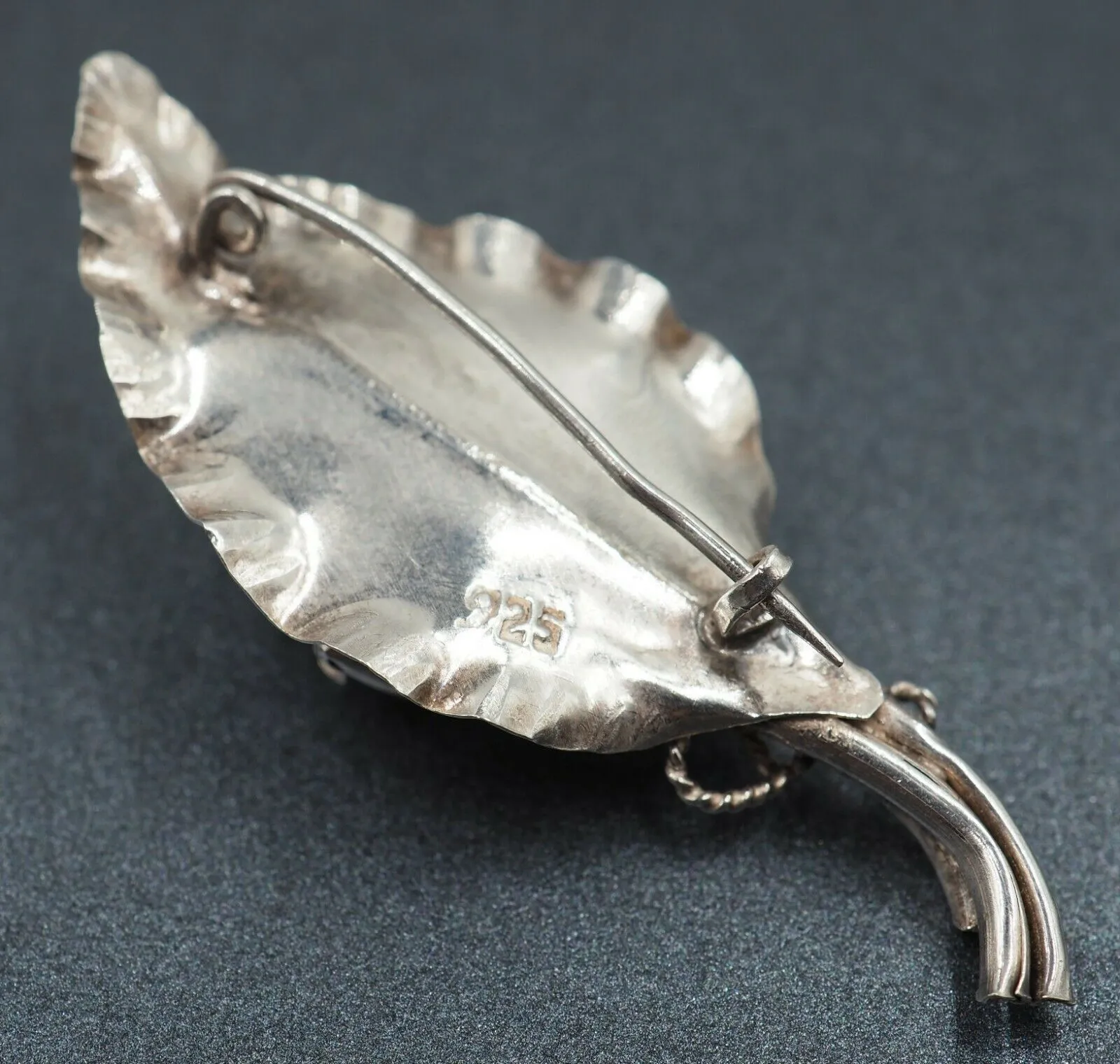 925 Sterling Silver Flower & Leaf  Brooch