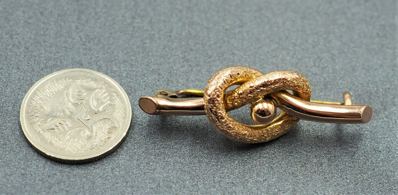 9ct Yellow & Rose Gold Texture Knot Brooch