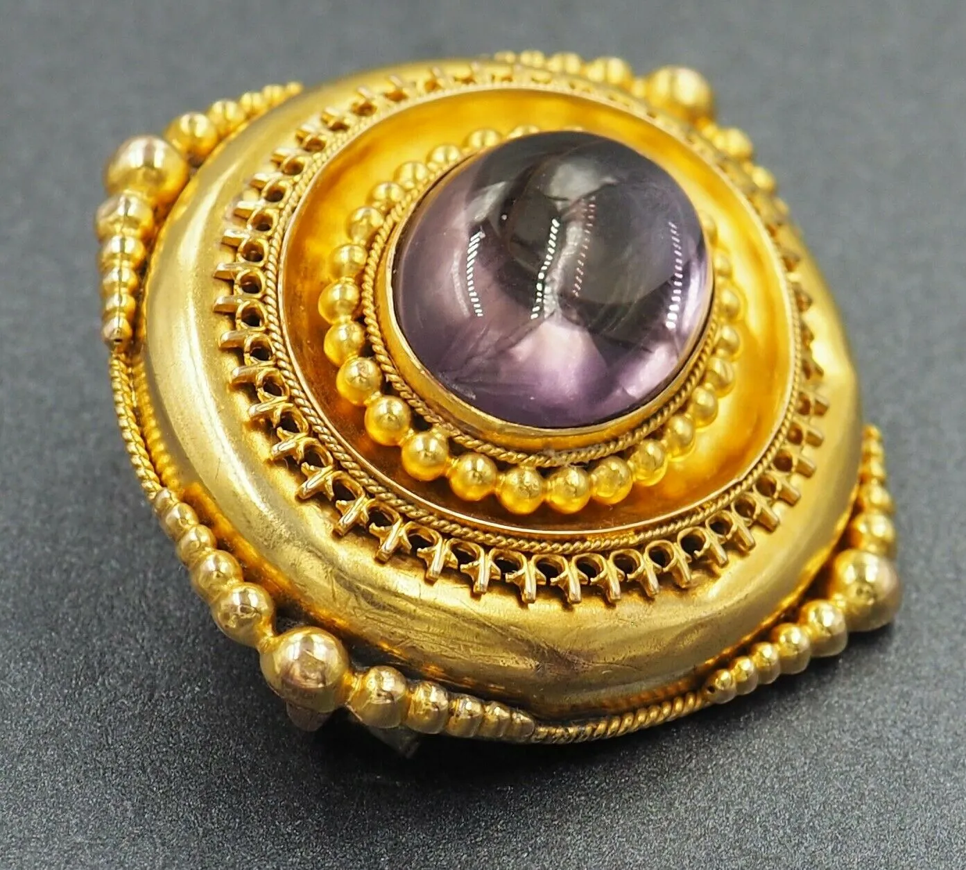 Amethyst 9ct Yellow Gold Vintage Brooch