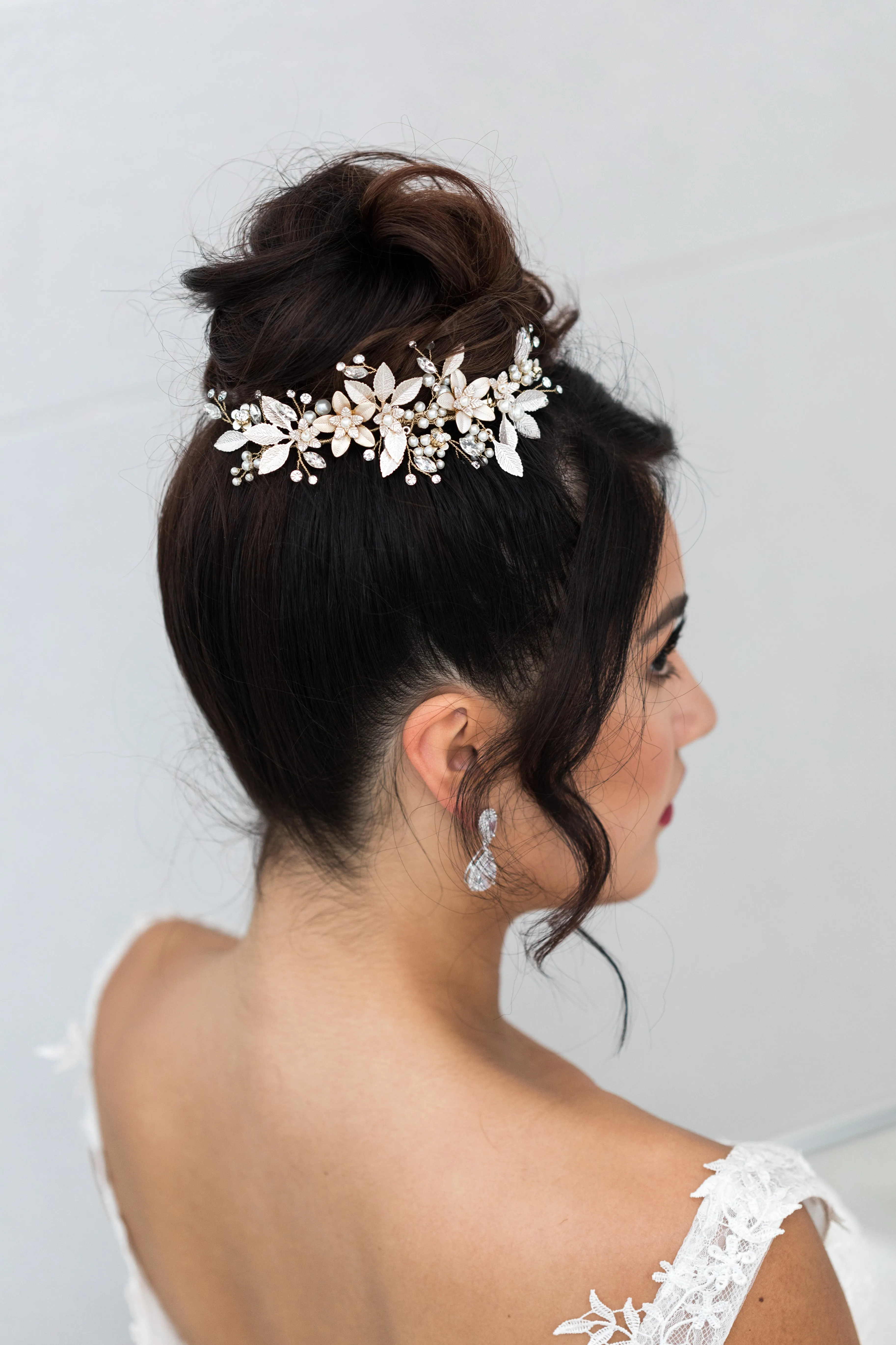 Autumn - Sweet Floral Bridal Hair Clip