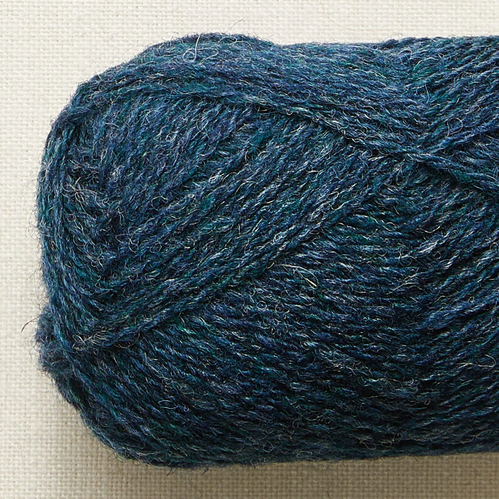 Colorwork Mittens Using Jamieson's Shetland Spindrift