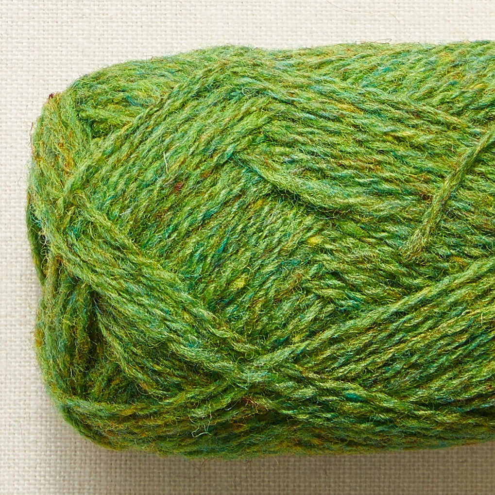 Colorwork Mittens Using Jamieson's Shetland Spindrift