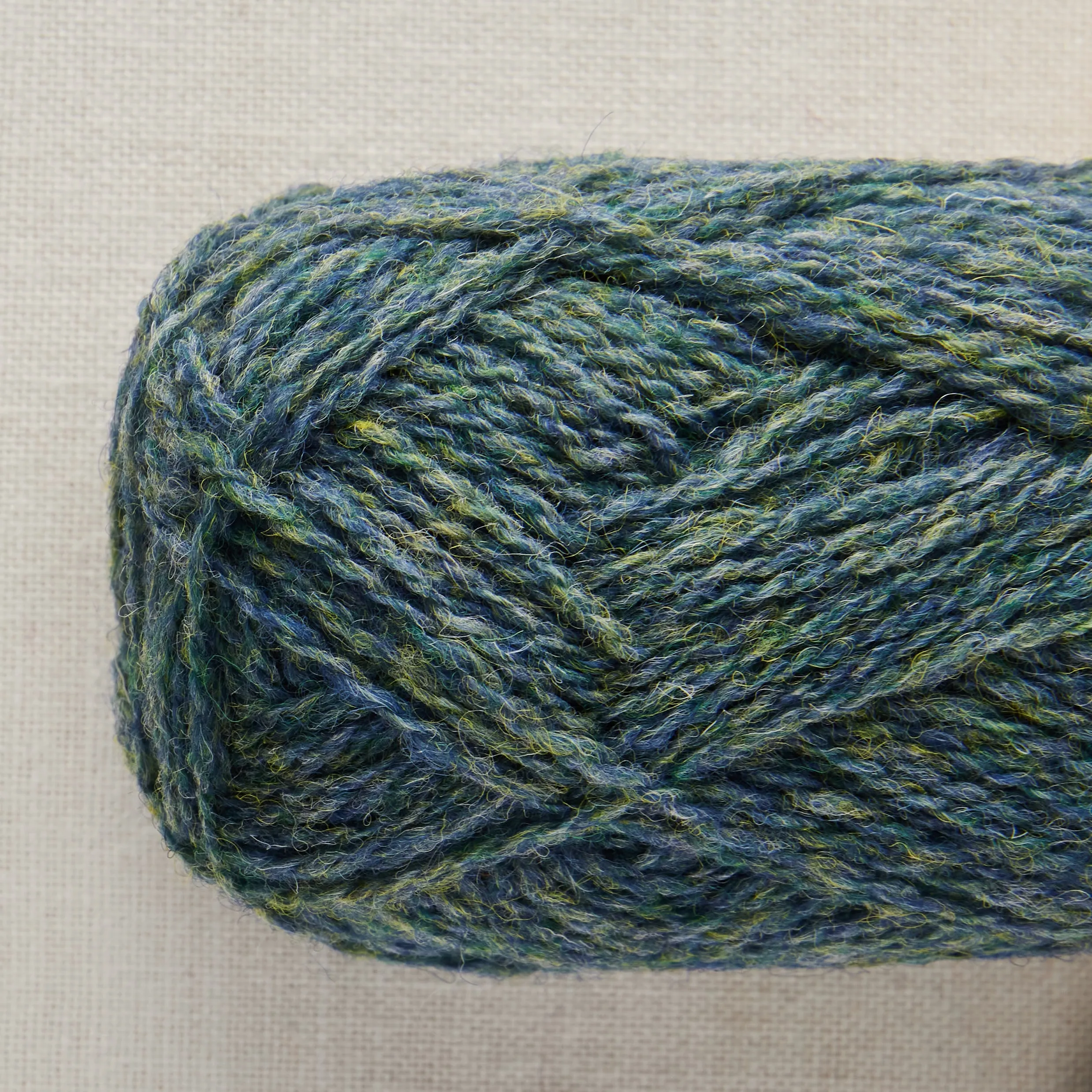 Colorwork Mittens Using Jamieson's Shetland Spindrift