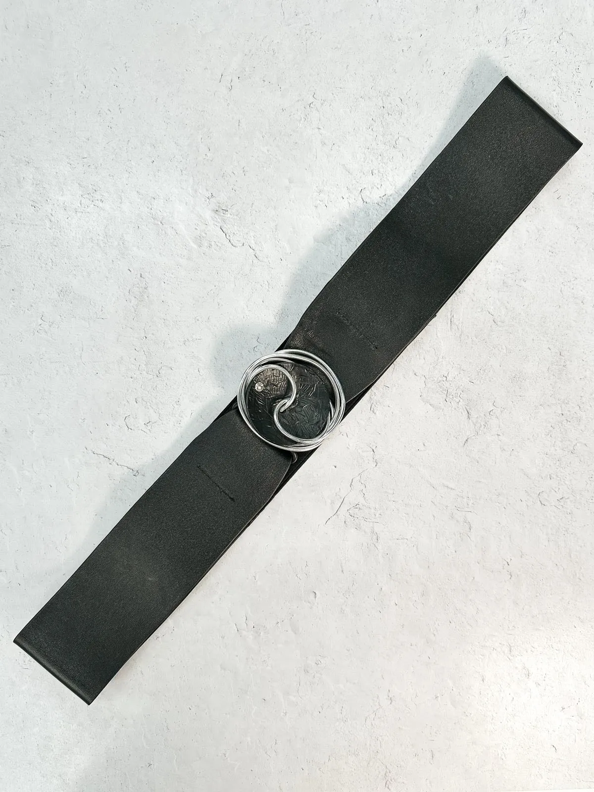 Lotus Artisan Belt, Black/Silver