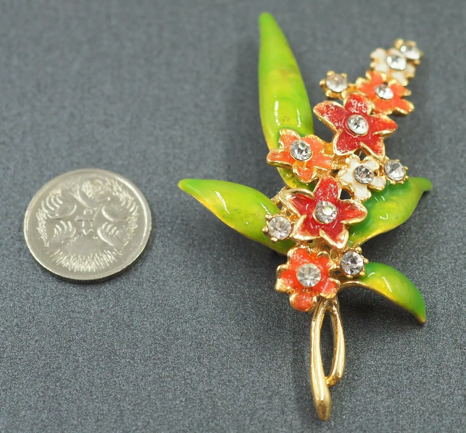 Retro Rhinestone & Enamel Flower Brooch