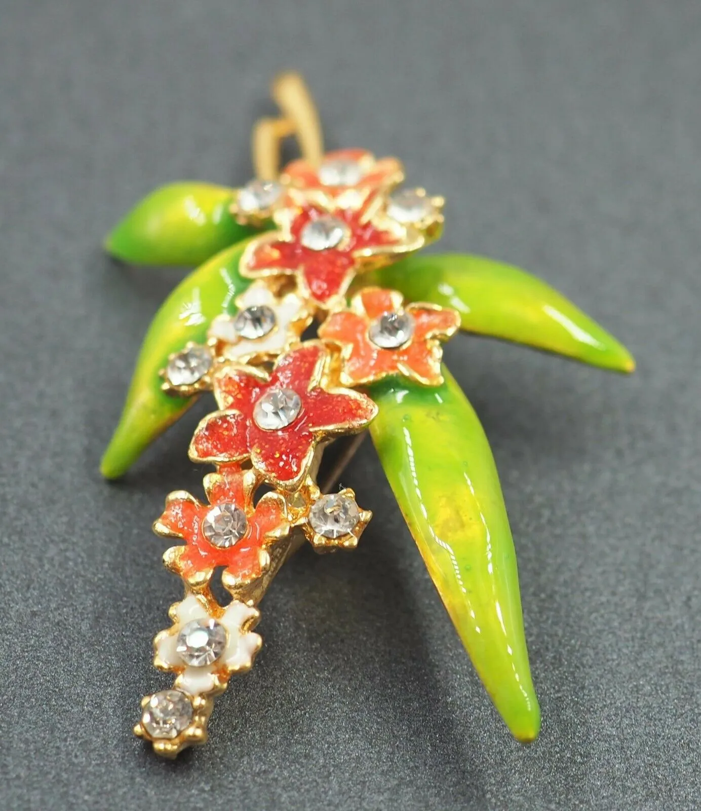 Retro Rhinestone & Enamel Flower Brooch