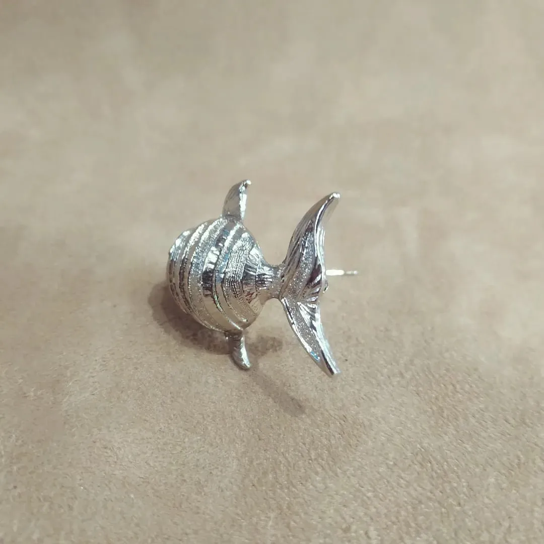 Vintage Silver fish brooch